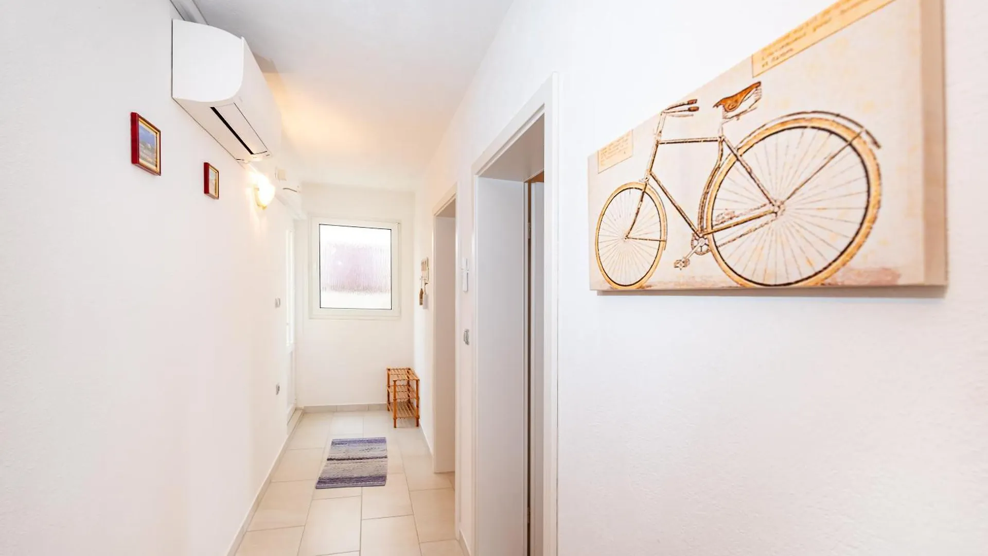 Apartment Mili Novigrad